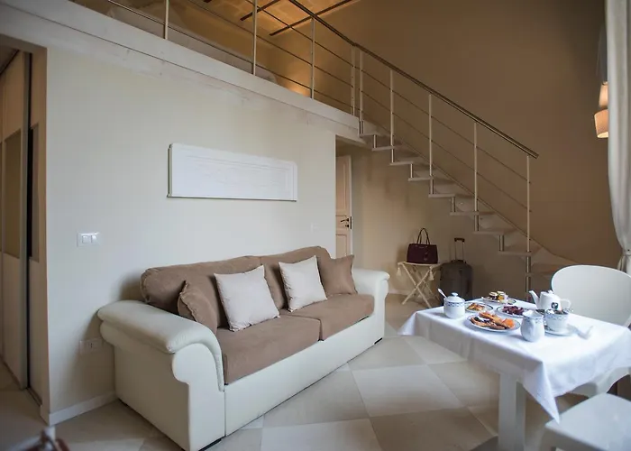 Bed & Breakfast Palazzo Belsanti 4*